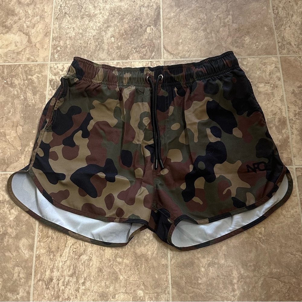 Women NFQ Athletic Shirts Woodland Camo